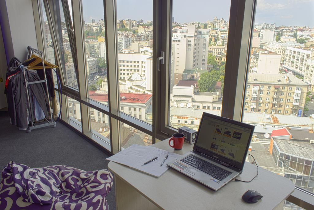 Yak Olympic Hostel เคียฟ ภายนอก รูปภาพ
