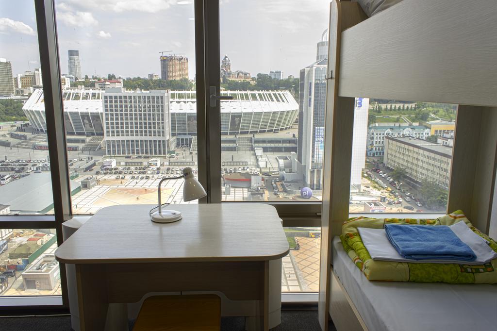 Yak Olympic Hostel เคียฟ ภายนอก รูปภาพ